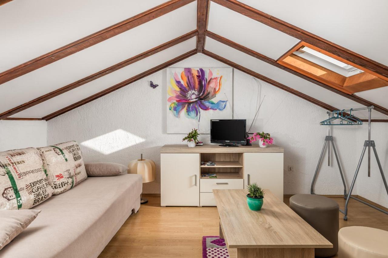 Holiday House Marica Lovran Εξωτερικό φωτογραφία